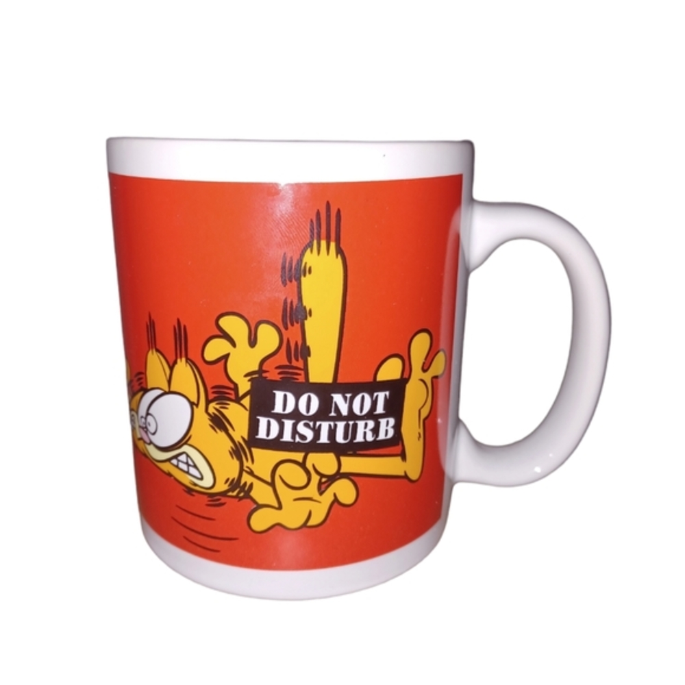 Paws Garfield Crisis‎ In Progress Do Not Disturb Coffee Mug Red